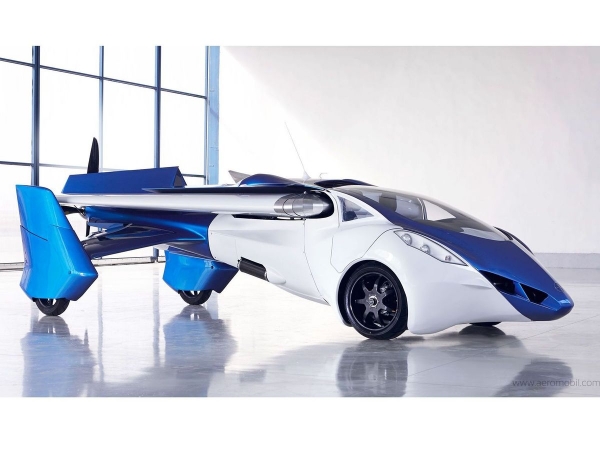 Pozrite sa, ako lieta AeroMobil