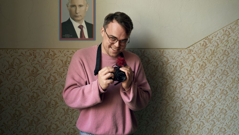 Rusko obvinilo tvorcu filmu P&aacute;n Nikto proti Putinovi kv&ocirc;li nat&aacute;čaniu det&iacute; (VIDEO)