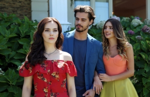 Kto je kto v seri&aacute;li Cennet (FOTO)