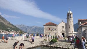 Eur&oacute;pska feder&aacute;cia novin&aacute;rov požaduje potrestanie vyhr&aacute;žok novin&aacute;rok zn&aacute;silnen&iacute;m