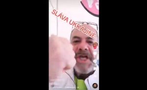 Pol&iacute;cia zadržala muža, ktor&yacute; sa smrťou vyhr&aacute;žal prezidentke a Matovičovi