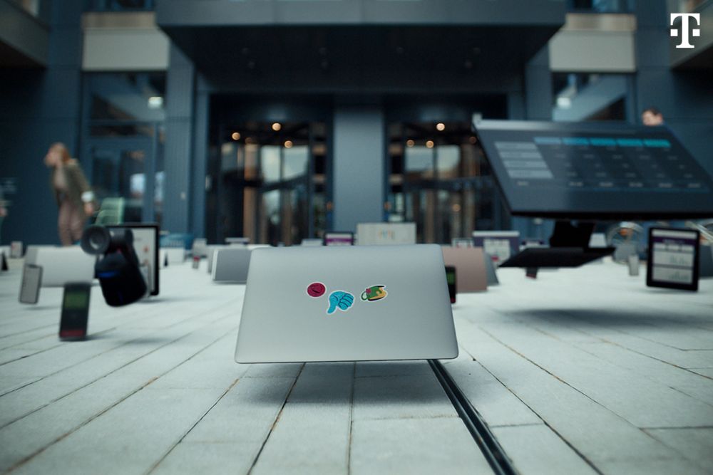 Nedovoľte svojim d&aacute;tam unikn&uacute;ť, hovor&iacute; v novej kampani Telekom (VIDEO)