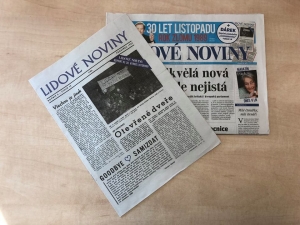 Rektor navrhol, aby vysok&eacute; &scaron;koly k&uacute;pili denn&iacute;k Lidov&eacute; noviny