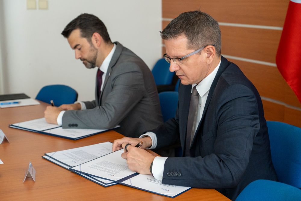 Digit&aacute;lne doklady zav&aacute;dzaj&uacute; už aj mobiln&iacute; oper&aacute;tori