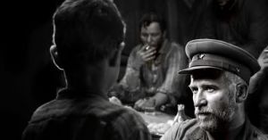 Vo veku 81 rokov zomrel nemeck&yacute; herec Udo Kier, ktor&yacute; na Slovensku hral vo filme Pomaľovan&eacute; vt&aacute;ča (VIDEO)