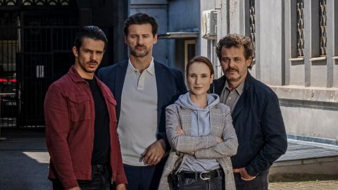 Toto s&uacute; knihy na mot&iacute;vy skutočn&yacute;ch vy&scaron;etrovan&iacute; vr&aacute;žd, ktor&eacute; sl&uacute;žili ako predloha pre seri&aacute;l NEUER