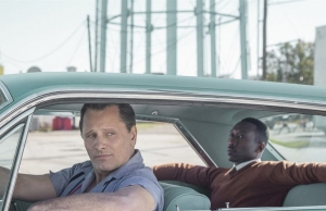 Oscara za najlep&scaron;&iacute; film z&iacute;skala Zelen&aacute; kniha, večer sa niesol v znamen&iacute; žien, imigrantov a men&scaron;&iacute;n (VIDEO)