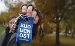 Symbol 17. novembra je st&aacute;le aktu&aacute;lny. Pretože #Bud&uacute;cnosť je kľ&uacute;čov&aacute; (VIDEO)