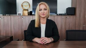 Otvoren&yacute; list gener&aacute;lnej riaditeľky STVR Martiny Fla&scaron;&iacute;kovej umelecom (CEL&Eacute; ZNENIE)