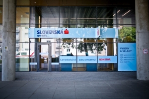 Slovensk&aacute; sporiteľňa otvorila svoju prv&uacute; bezhotovostn&uacute; pobočku (FOTO)