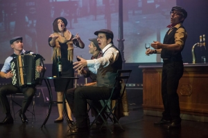 Aegon ar&eacute;na v Bratislave sa premen&iacute; na franc&uacute;zsky kabaret s Edith Piaf