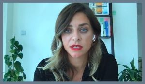 Ako bezpečne použ&iacute;vať Facebook a ako sa nestať obeťou kyber&scaron;ikany, pozrite si rady odborn&iacute;kov (VIDEO)