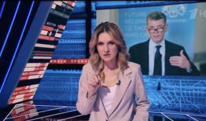 Šéf MI6 poďakoval ruskej štátnej televízii za pomoc s nabádaním Rusov k špionáži