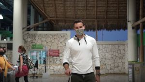Mark&iacute;za preru&scaron;ila Survivor: Medzi s&uacute;ťažiacimi je koronav&iacute;rus