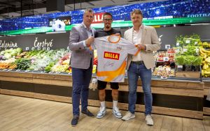 BILLA sa stala hlavn&yacute;m partnerom najvy&scaron;&scaron;ej slovenskej futbalovej ligy (VIDEO)