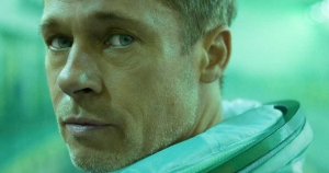 Brad Pitt zavolal na ISS, od kozmonauta sa dozvedel zauj&iacute;mav&eacute; novinky (VIDEO)