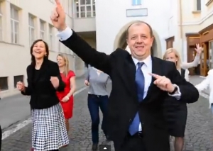 Happy maj&uacute; aj v Ko&scaron;iciach. V Trenč&iacute;ne tancuje Rybn&iacute;ček