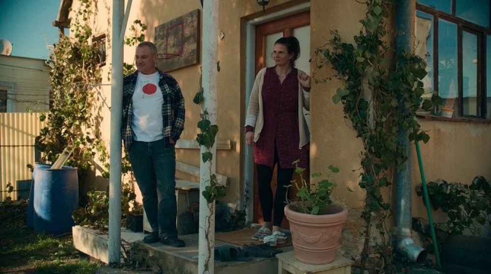 Kri&scaron;t&aacute;ľov&yacute; gl&oacute;bus v Karlov&yacute;ch Varoch z&iacute;skal dokument N&aacute;hly z&aacute;blesk hlb&scaron;&iacute;ch vec&iacute; (VIDEO)