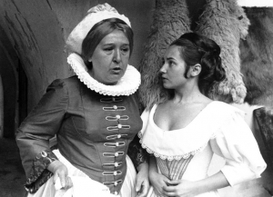 V s&uacute;vislosti s &uacute;mrt&iacute;m herečky a spev&aacute;čky men&iacute; RTVS program (VIDEO)