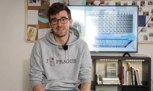 Youtuberi v priamom prenose odhalili, ako funguj&uacute; podvody v rel&aacute;cii TV Barrandov (VIDEO)