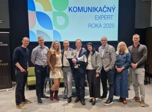 Ocenenie Komunikačn&yacute; expert roka 2025 z&iacute;skal Juraj Car&aacute;nek