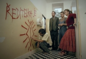 Režis&eacute;r zverejnil cel&yacute; film na YouTube. Reaguje tak na jeho neleg&aacute;lne sťahovanie