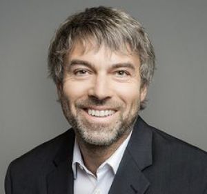 Pri nehode vrtuľn&iacute;ka zomrel miliard&aacute;r Petr Kellner, vlastn&iacute;k O2 či Mark&iacute;zy