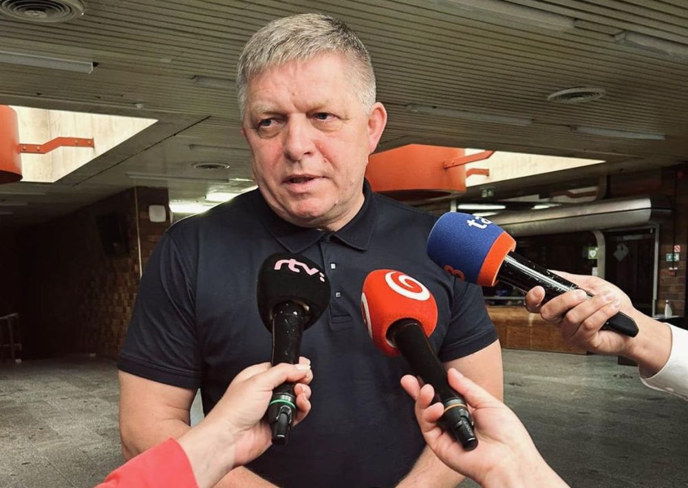 Tri strany na čele s Smerom dnes podp&iacute;&scaron;u koaličn&uacute; dohodu, ministersk&eacute; kresl&aacute; si už podelili