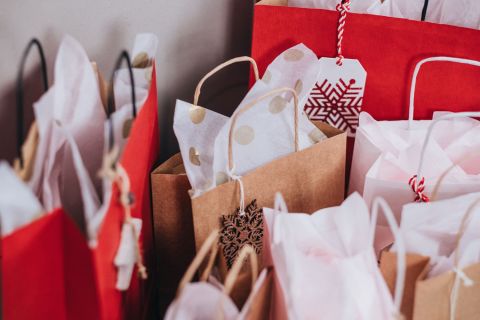 Každý tretí obchodník nesprávne zobrazuje online zľavy počas Black Friday a Cyber Monday