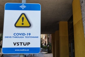 Č&iacute;na informovala o koronav&iacute;ruse až po dvoch žiadostiach od WHO