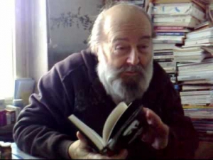 Zomrel Kornel F&ouml;ldv&aacute;ri