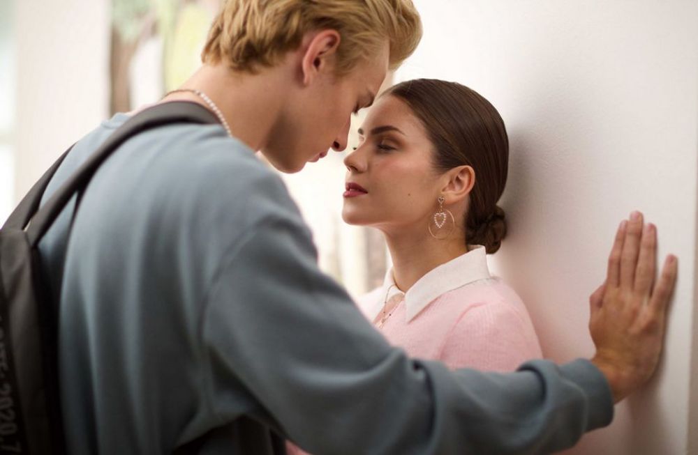 T&yacute;chto 7 romantick&yacute;ch tragikom&eacute;di&iacute; v&aacute;m pom&ocirc;že z&iacute;skať l&aacute;skav&yacute; pohľad na vzťahov&eacute; trampoty.