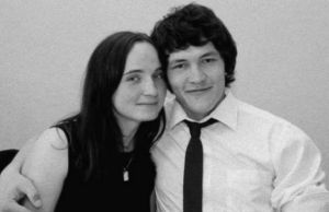 Na posledn&uacute; rozl&uacute;čku s J&aacute;nom Kuciakom a Martinou Ku&scaron;n&iacute;rovou pri&scaron;li stovky ľud&iacute;