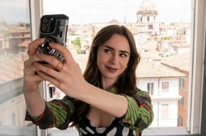 Prejavy narcizmu blikaj&uacute; z niektor&yacute;ch profilov ako reflektory. Toto je 7 pr&iacute;znakov