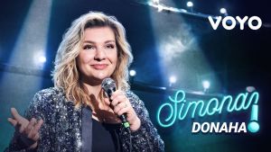 Simona Salatov&aacute; m&aacute; vlastn&uacute; stand-up &scaron;ou Simona donaha! na Voyo