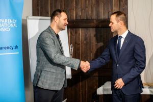 V&scaron;ZP z&iacute;skala prest&iacute;žne ocenenie &ndash; v rebr&iacute;čku transparentnosti verejn&yacute;ch firiem obsadila druh&eacute; miesto