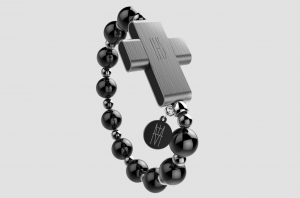 Vatik&aacute;n si chce z&iacute;skať mlad&yacute;ch &ndash; prin&aacute;&scaron;a aplik&aacute;ciu s elektronick&yacute;m ružencom (VIDEO)