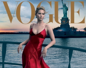 Na Slovensko a do Česka prich&aacute;dza lok&aacute;lna verzia časopisu Vogue