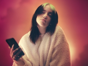 Telekom spustil kampaň s p&auml;ťn&aacute;sobnou držiteľkou GRAMMY (VIDEO)