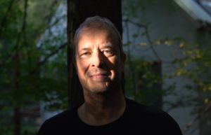 Happytari&aacute;n Ale&scaron; Bednař&iacute;k: N&aacute;vod na &scaron;ťastn&yacute; život nehľadajte v motivačn&yacute;ch cit&aacute;toch