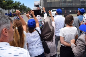 Plaťte viac! Odkazuj&uacute; banglad&eacute;&scaron;ske robotn&iacute;čky zn&aacute;mym m&oacute;dnym značk&aacute;m