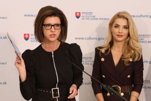 Andrea Predajňov&aacute; konč&iacute; vo funkcii &scaron;&eacute;fky SNM. &Scaron;imkovičov&aacute; ju odvolala