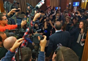 M&eacute;di&aacute; chystaj&uacute; počas volebnej noci &scaron;peci&aacute;lne vysielanie, prin&aacute;&scaron;ame prehľad