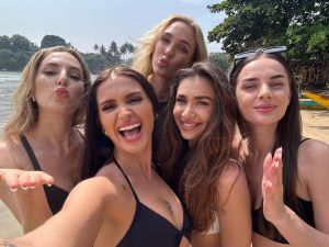 Kto s&uacute; s&uacute;ťažiace v &scaron;ou Ruža pre nevestu 2026 (FOTO)