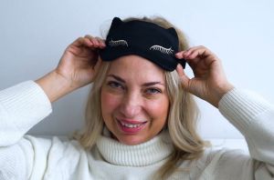 Sp&aacute;nkov&aacute; poradkyňa: Telef&oacute;n v posteli nie je probl&eacute;m, k&yacute;m sa r&aacute;no bud&iacute;me odd&yacute;chnut&iacute;