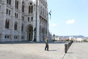 Maďarsk&aacute; vl&aacute;da vo videu uk&aacute;zala mapu Ukrajiny bez Krymu, Ukrajinci to kritizuj&uacute;