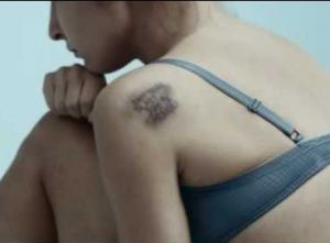 V priemere každ&yacute;ch desať min&uacute;t je zabit&aacute; jedna žena. Najčastej&scaron;&iacute;m miestom vr&aacute;žd je ich domov