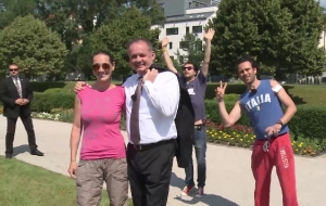 Kiska si zahr&aacute; v z&aacute;bavnej rel&aacute;cii Mark&iacute;zy