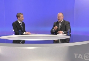 Div&aacute;ci aj MZV kritizuj&uacute; debatu Kotlebu na TA3. Podľa TA3 tam bol opr&aacute;vnene