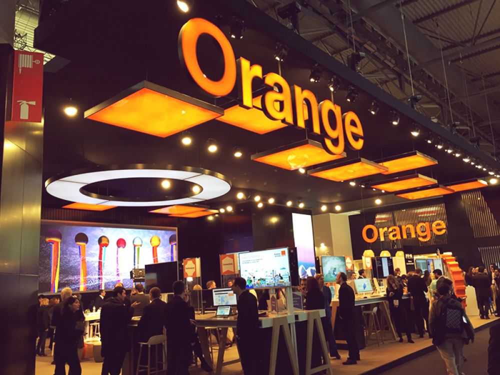 Orange Slovensko roz&scaron;iruje optick&uacute; sieť na strednom Slovensku